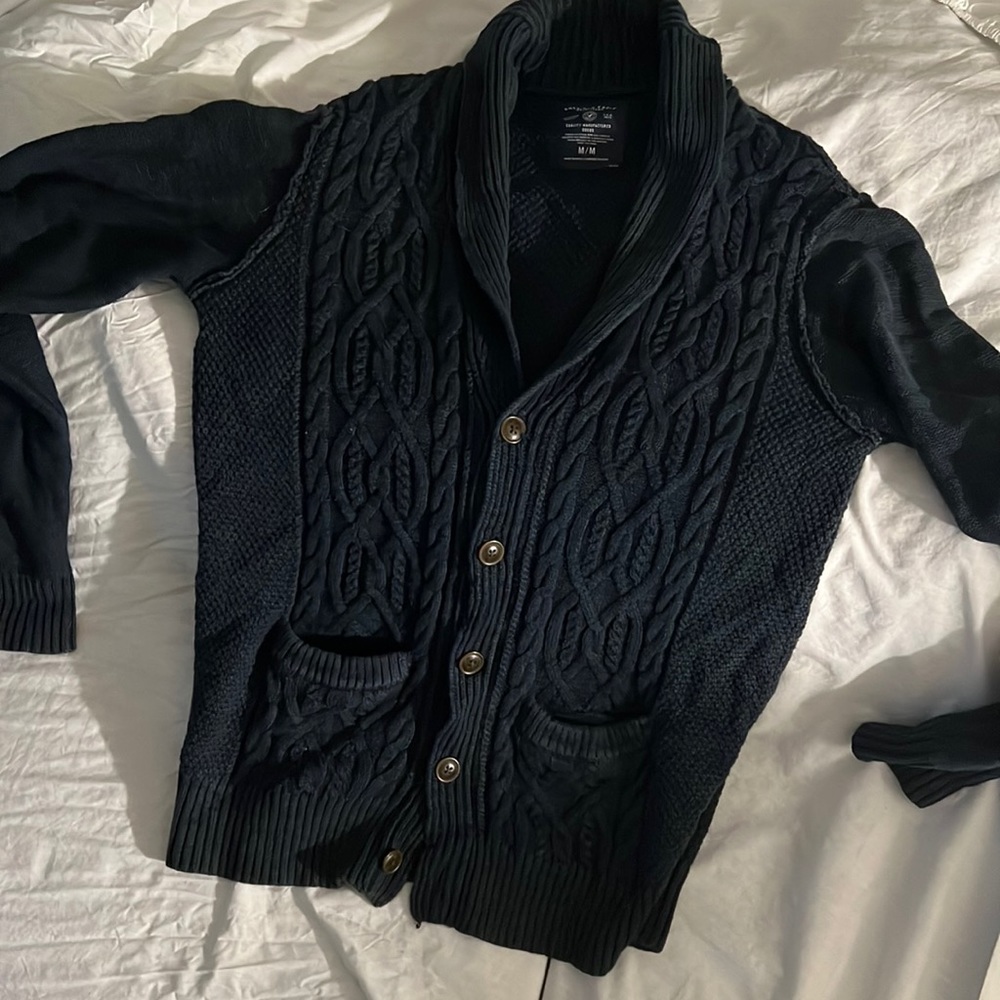 Cables shawl neck cardigan
